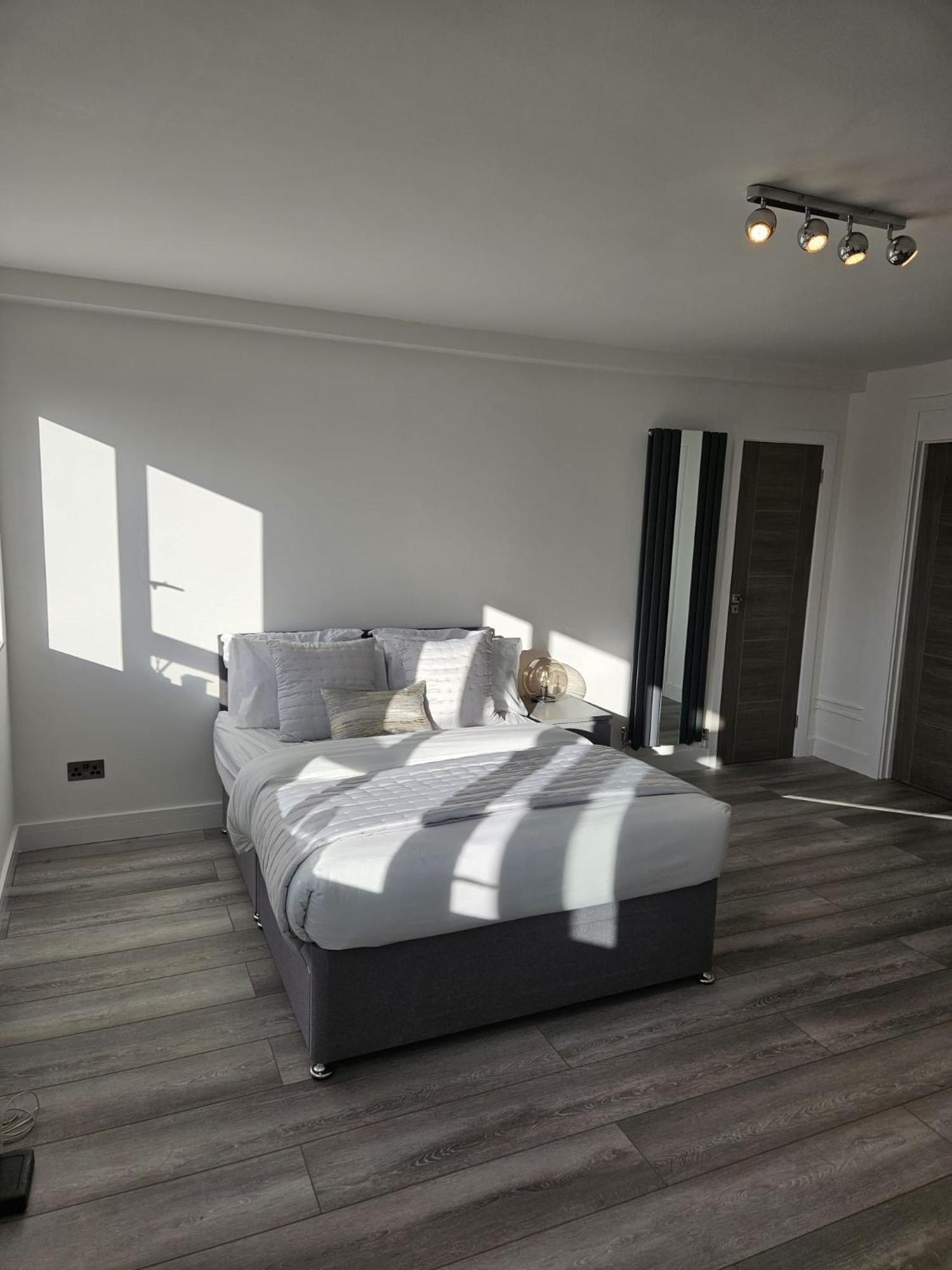 Penthouse Studio By Regent'S Park/Euston Londra Exterior foto